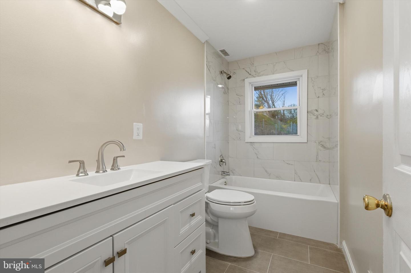 6703 Glenkirk Rd Property Photo 13