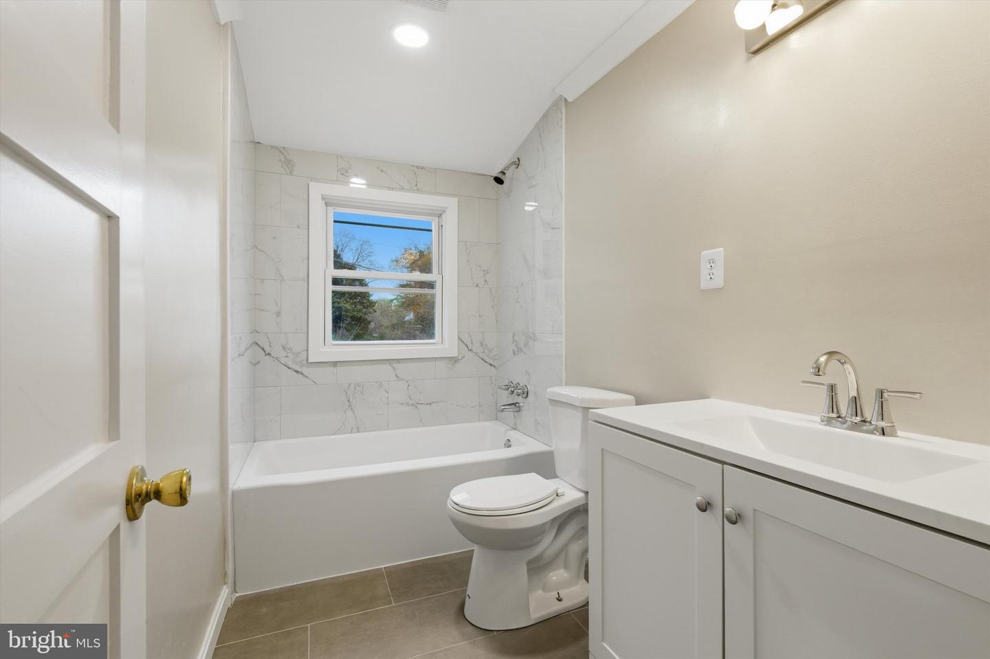 6703 Glenkirk Rd Property Photo 21