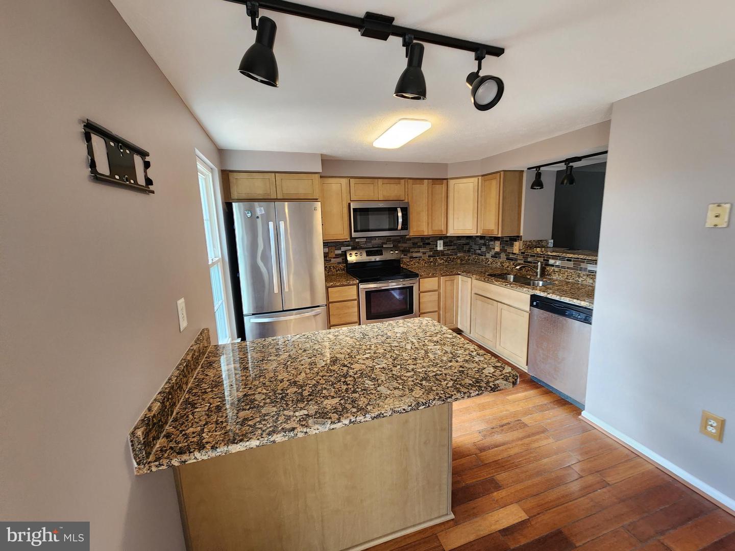 7857 Paddock Way Property Photo 2