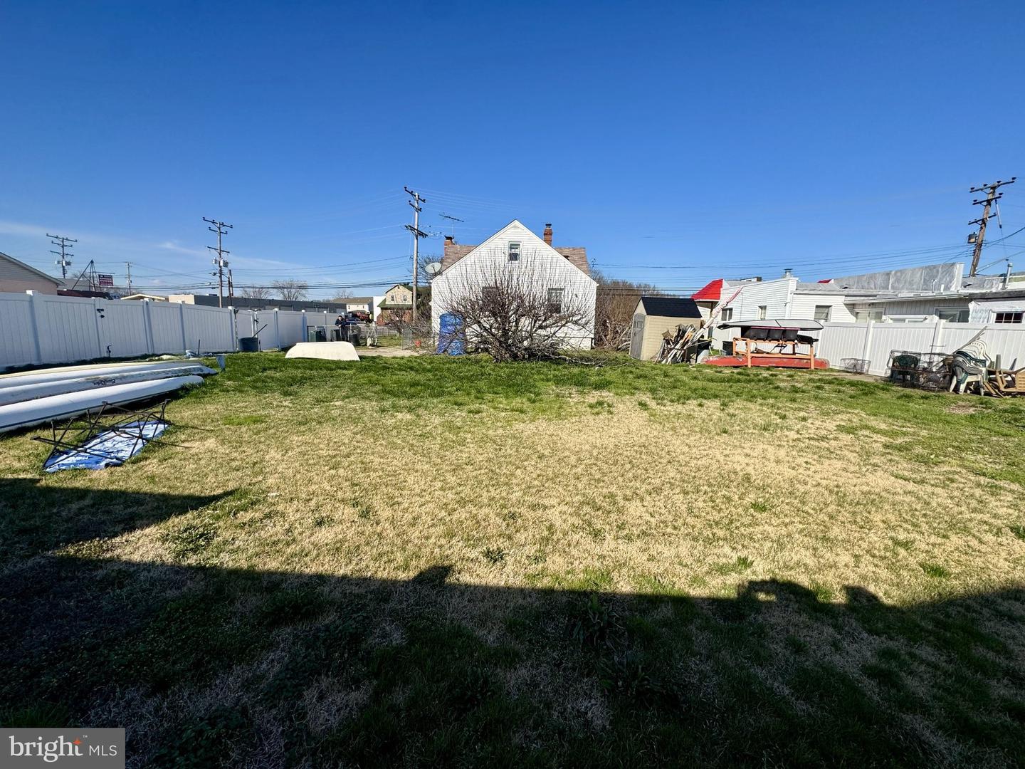 2725 N Point Rd Property Photo 4