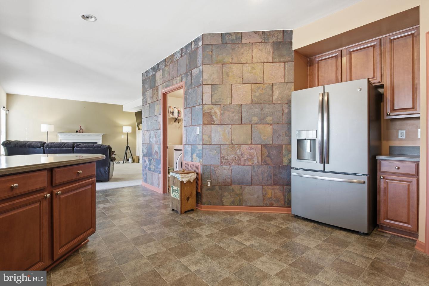 3212 Ridgeway Pl Property Photo 5