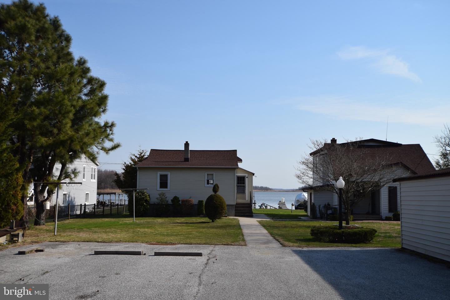 3904 Goose Harbor Rd Property Photo 10