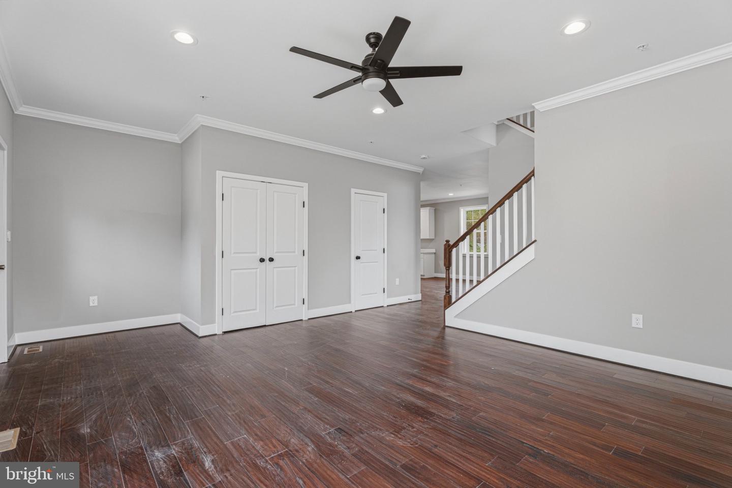 4100 Taylor Ave Property Photo 4