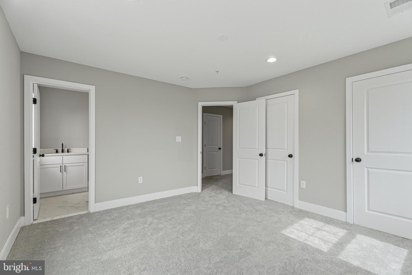 4100 Taylor Ave Property Photo 35