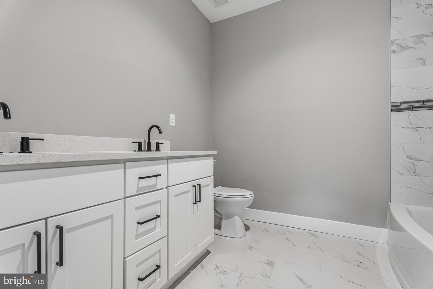 4100 Taylor Ave Property Photo 43