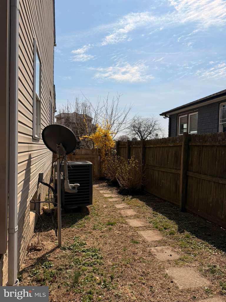 6750 Railway Ave Property Photo 20