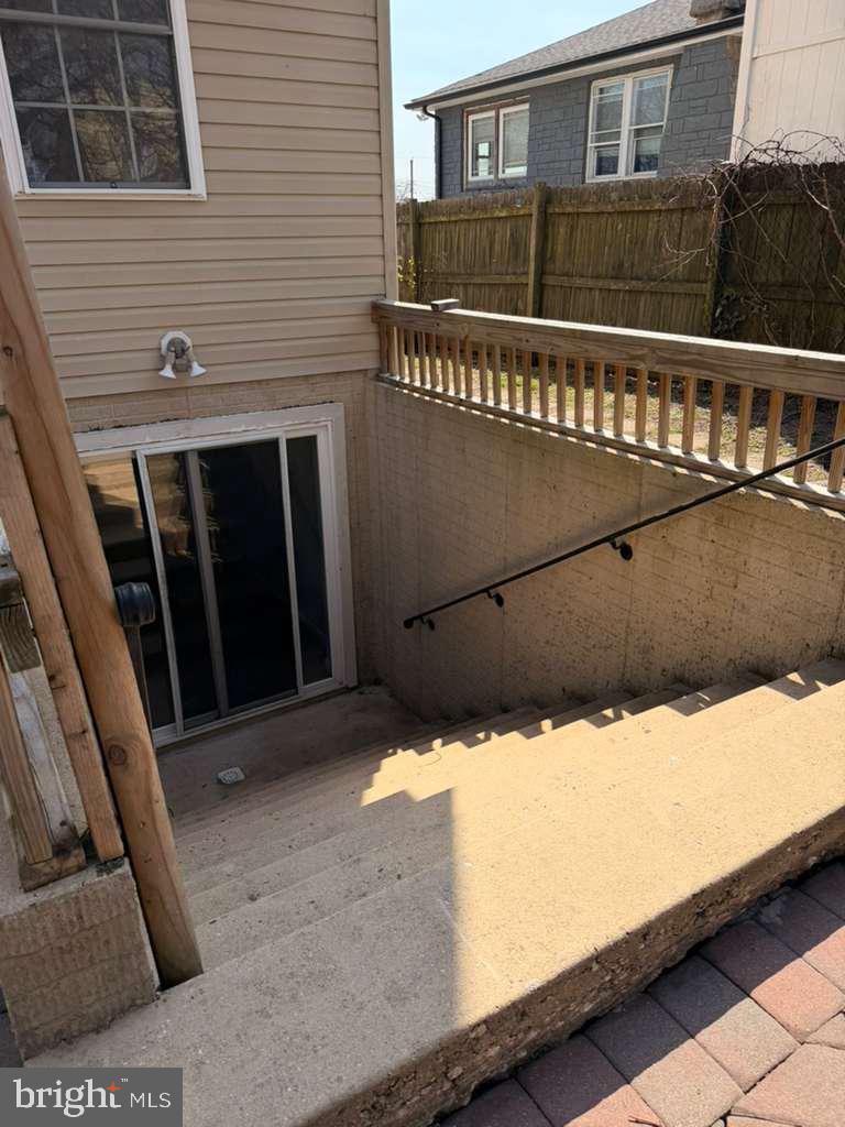 6750 Railway Ave Property Photo 21