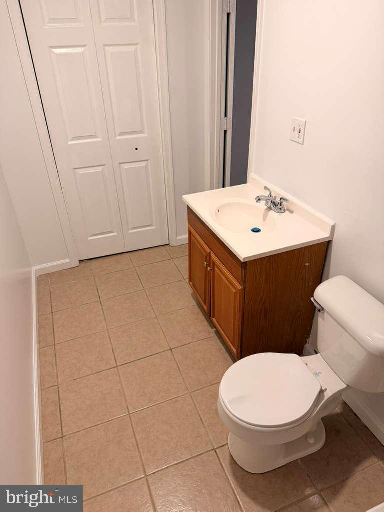 6750 Railway Ave Property Photo 33