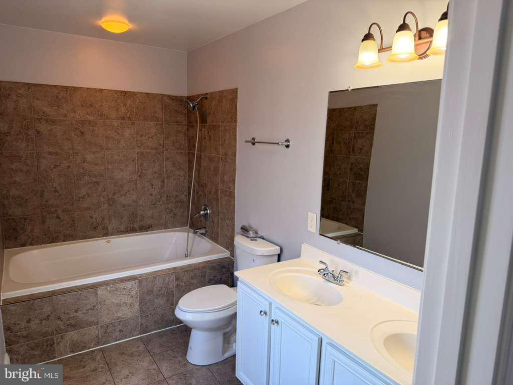 6750 Railway Ave Property Photo 89