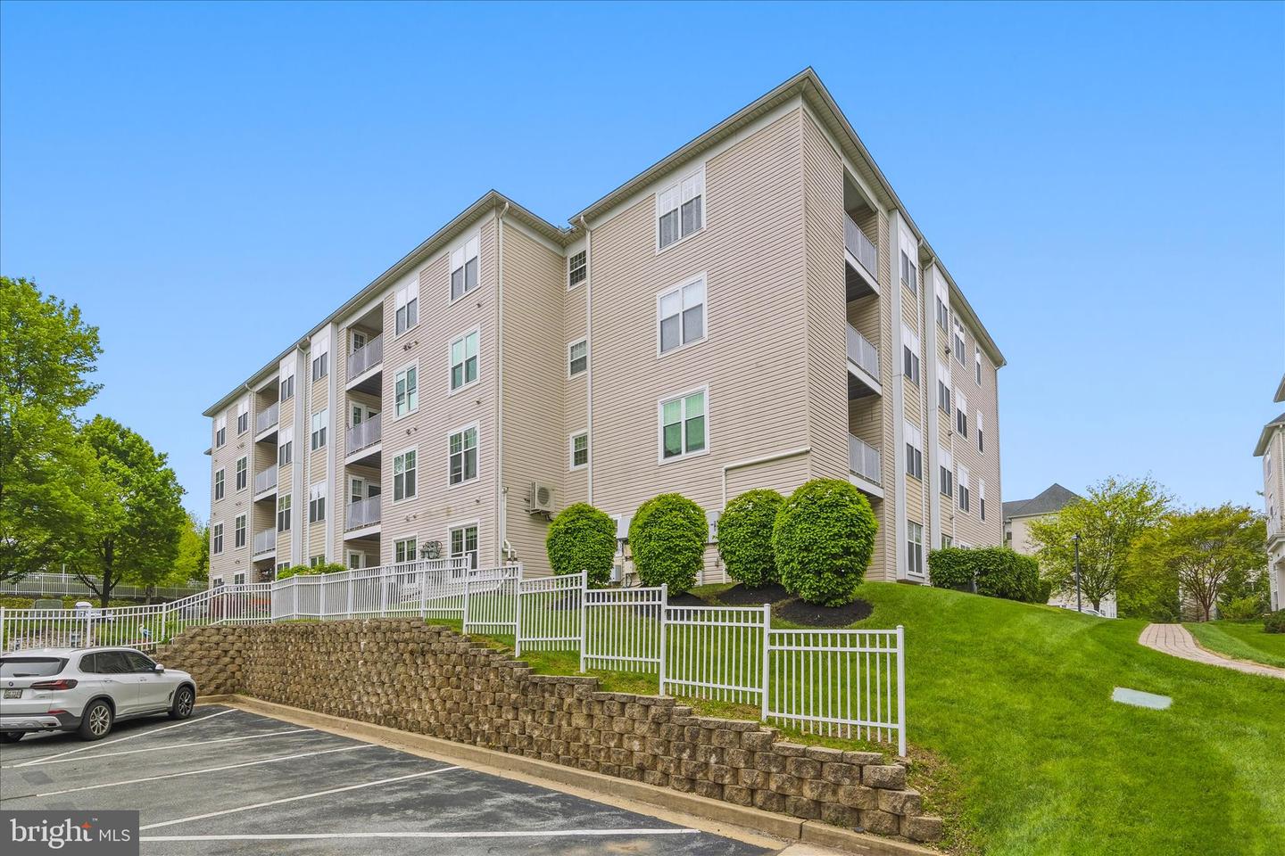 9400 Wordsworth Way #204 Property Photo 35