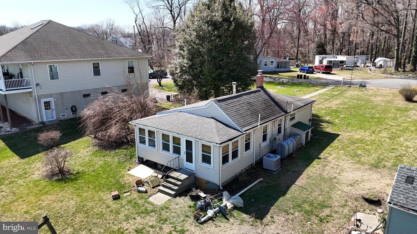 109 Hughes Shore Rd Property Photo 38
