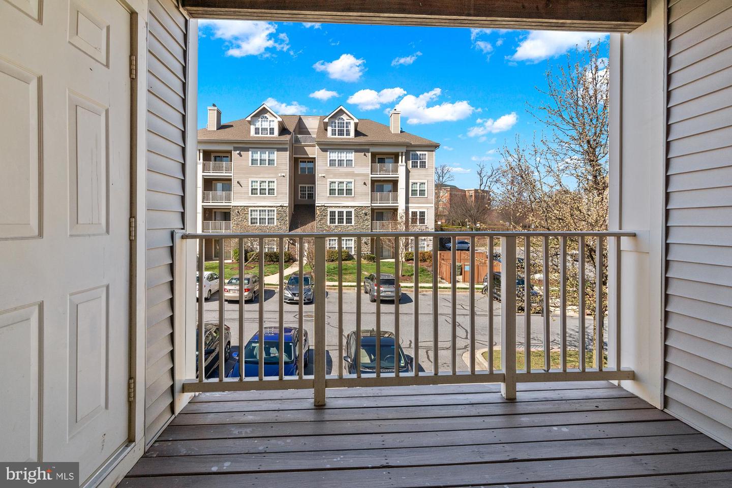 8809 Stone Ridge Cir #201 Property Photo 10