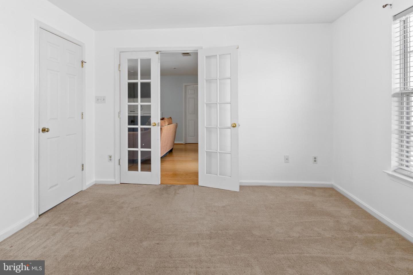8809 Stone Ridge Cir #201 Property Photo 18