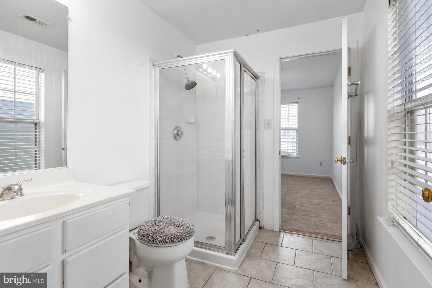 8809 Stone Ridge Cir #201 Property Photo 19