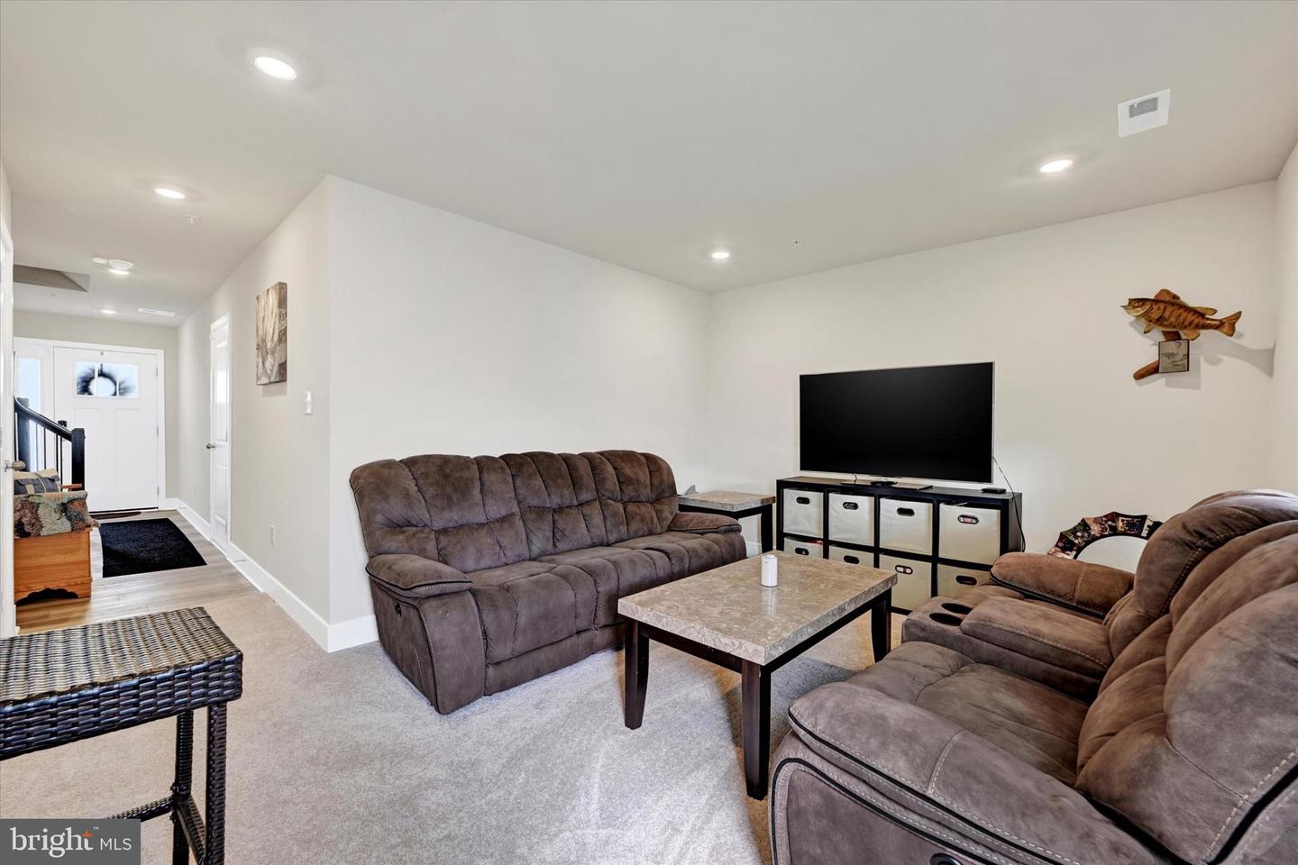 1819 Betterton Rd Property Photo 8