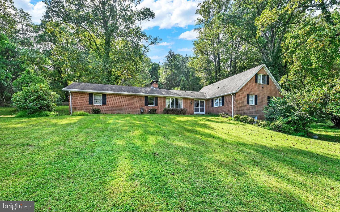 4302 Manorwood Dr Property Photo 1