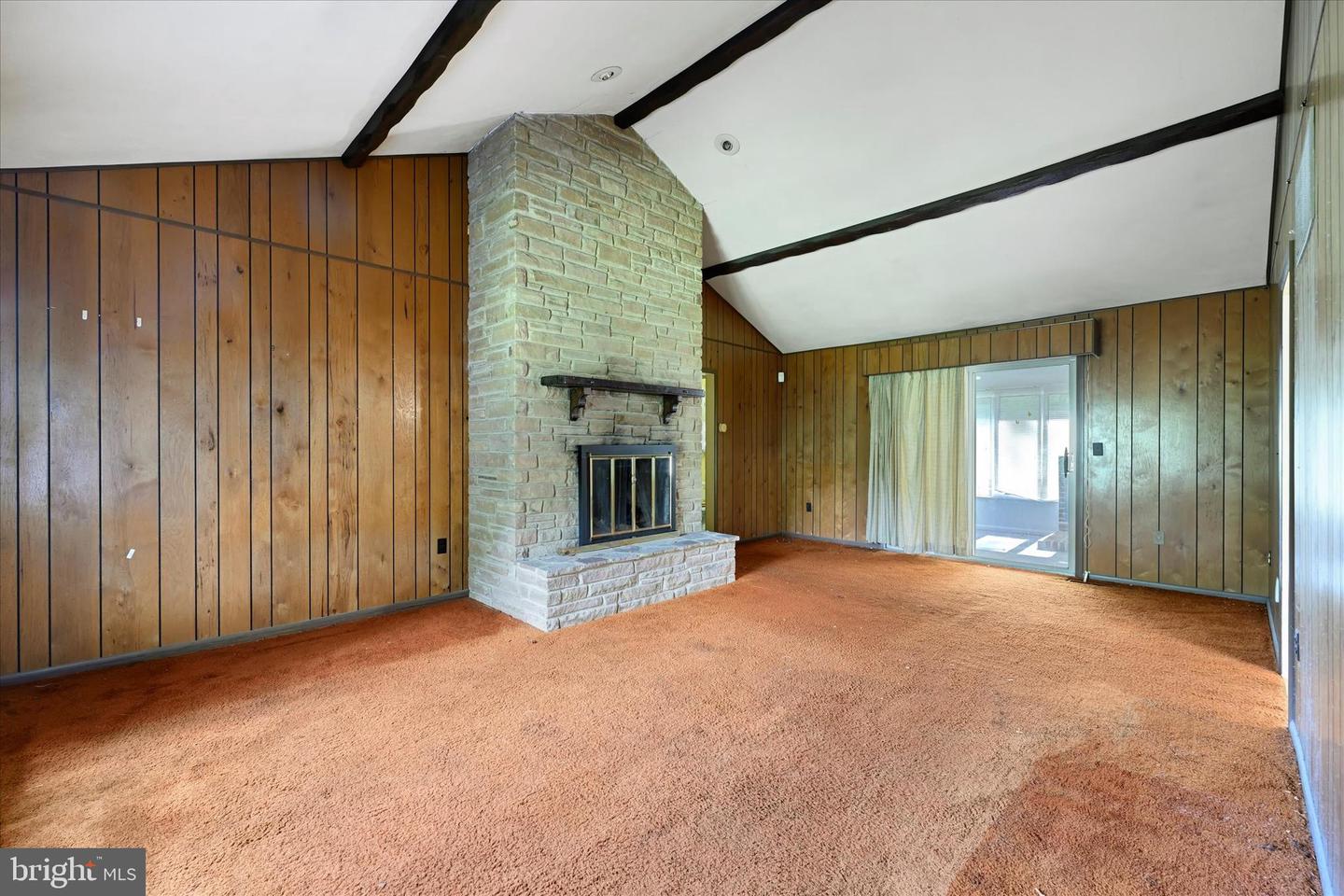 4302 Manorwood Dr Property Photo 4