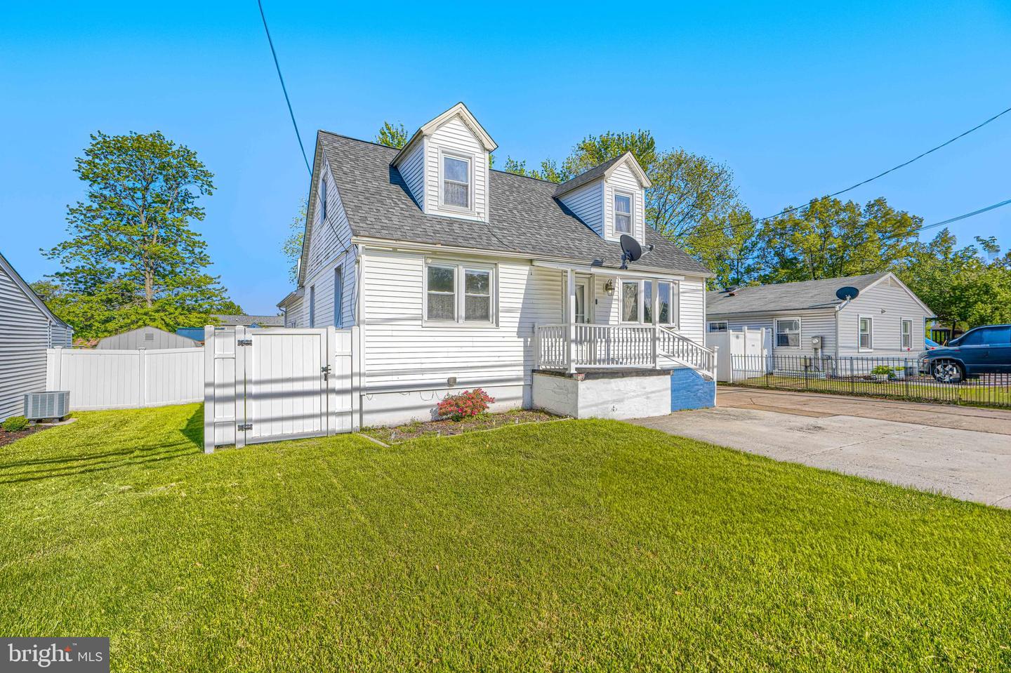 2215 LODGE FARM RD