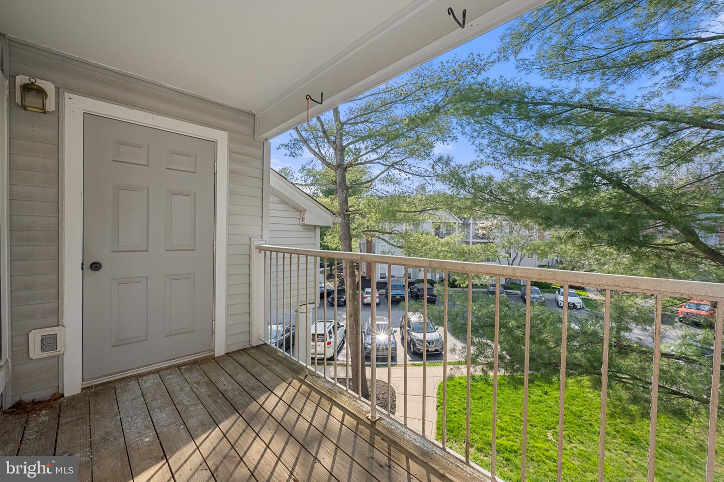 4402 Silverbrook Ln #d302 Property Photo 2