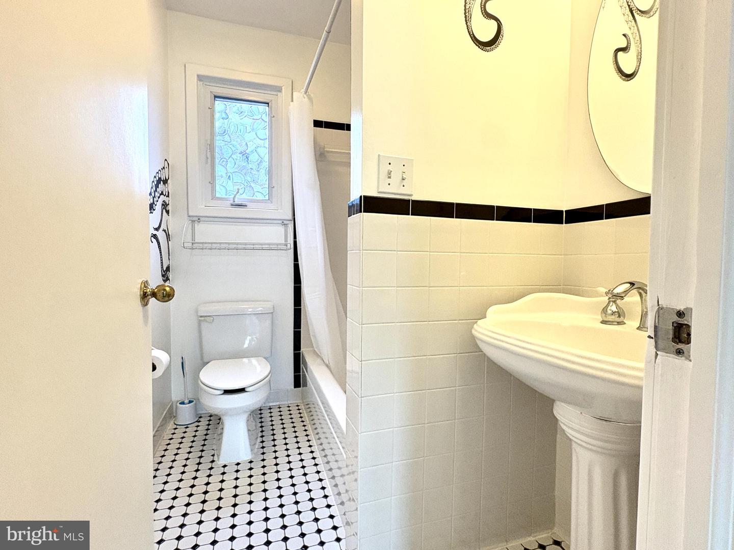 2513 Barrison Point Rd Property Photo 9