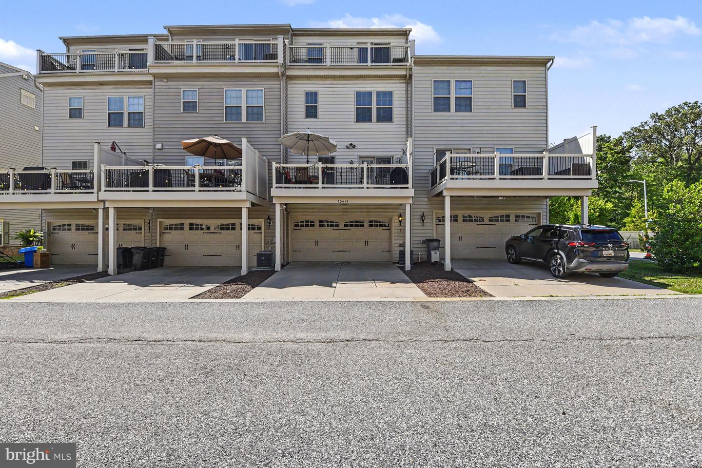 10419 Campbell Blvd Property Photo 25