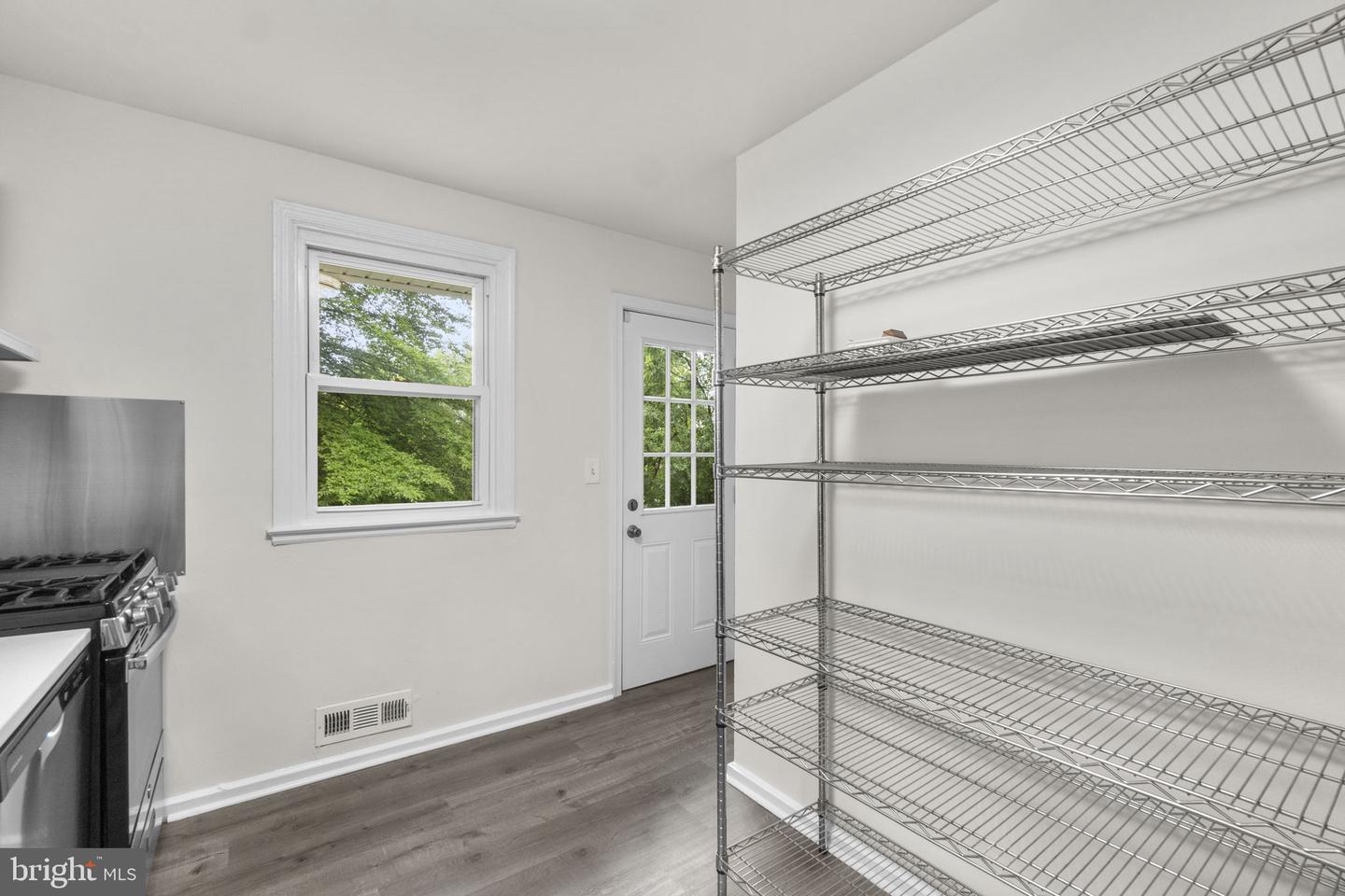 3658 Clifmar Rd Property Photo 19