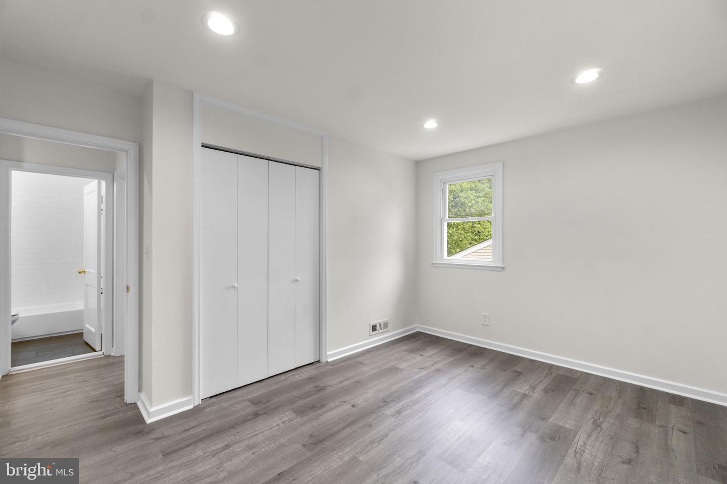 3658 Clifmar Rd Property Photo 23