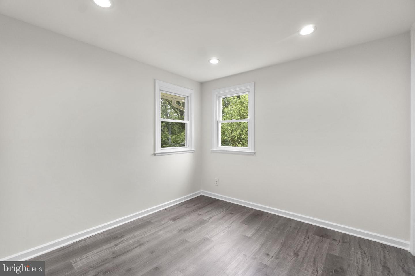3658 Clifmar Rd Property Photo 25