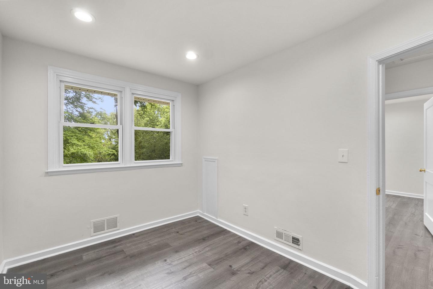 3658 Clifmar Rd Property Photo 29