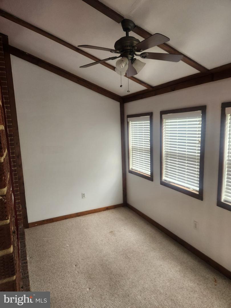 2760 Yarnall Rd Property Photo 18