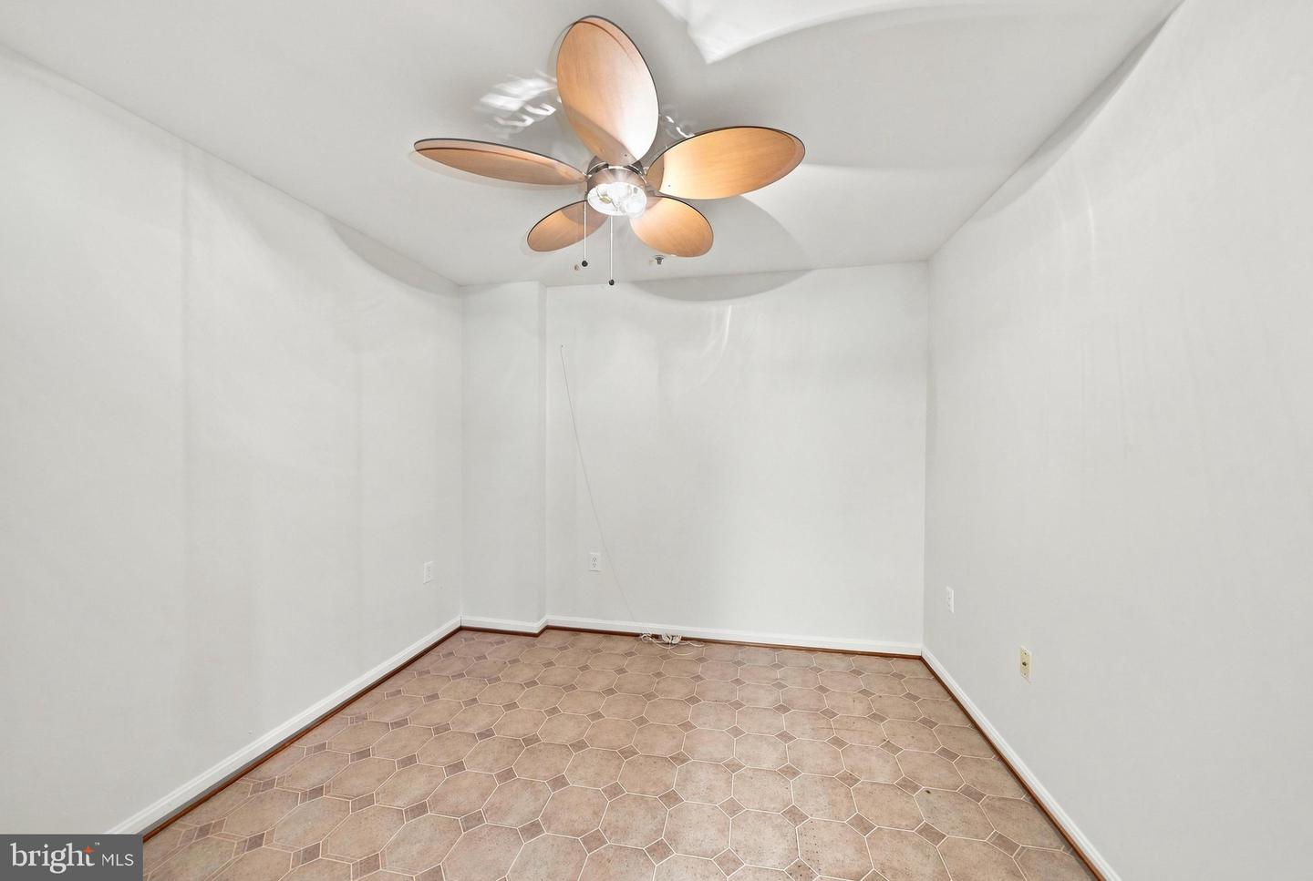 4550 Chaucer Way #102 Property Photo 13