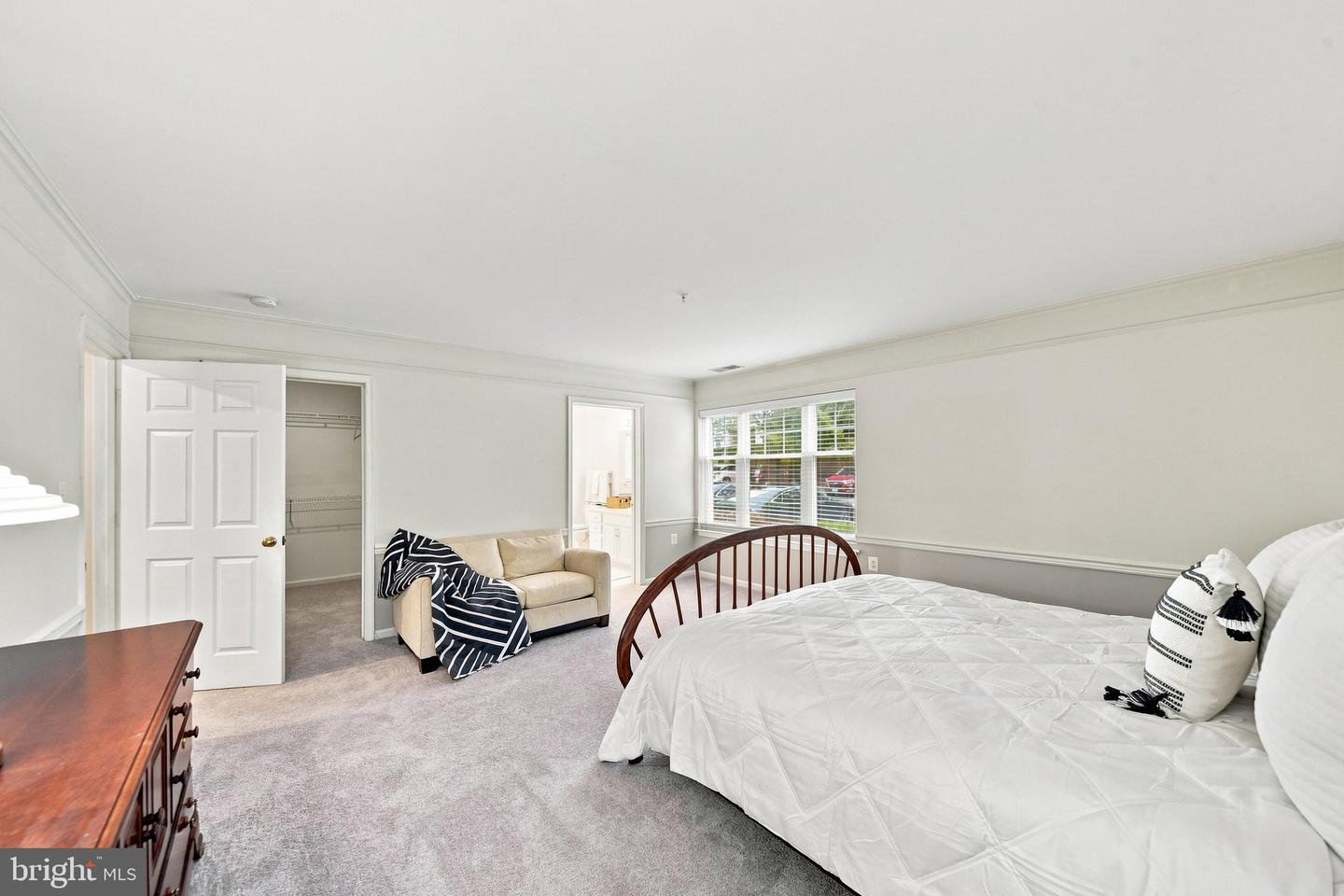 4550 Chaucer Way #102 Property Photo 15