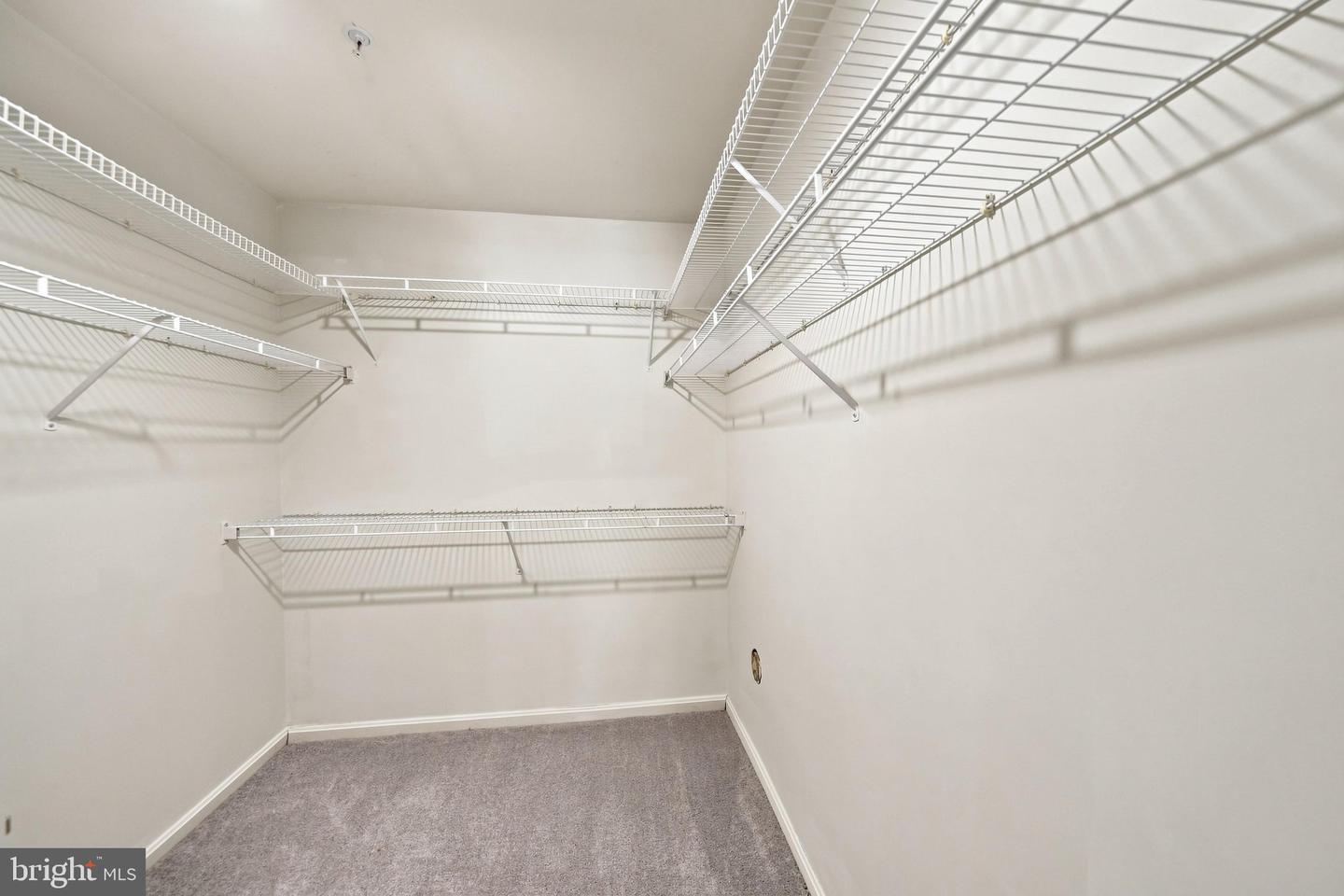 4550 Chaucer Way #102 Property Photo 21