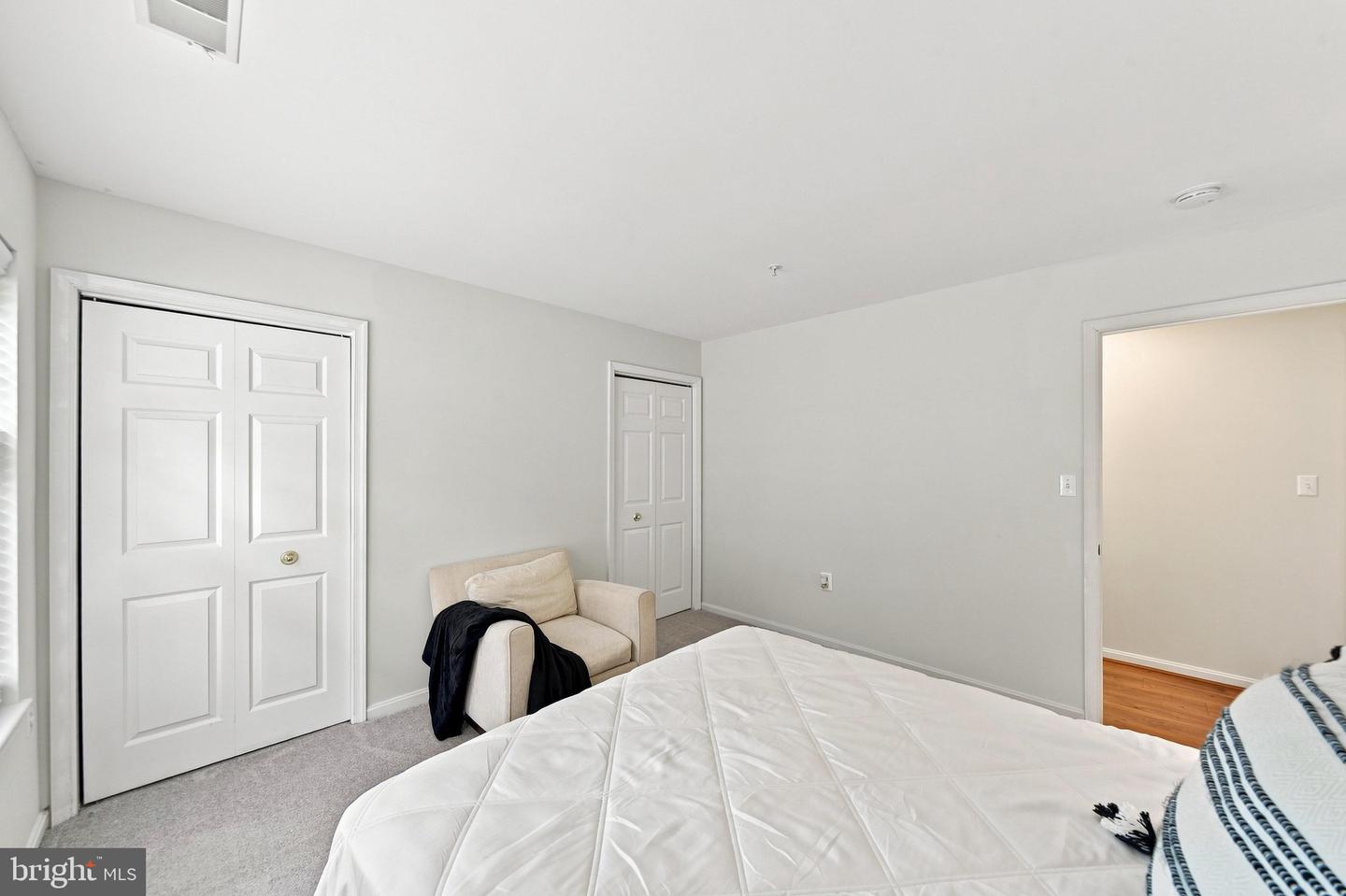 4550 Chaucer Way #102 Property Photo 23