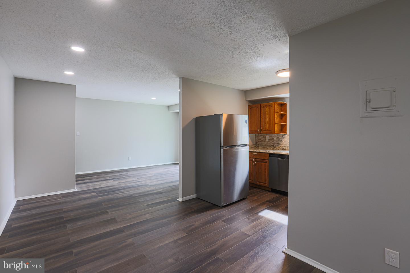 11908-g Tarragon Rd #g Property Photo 10