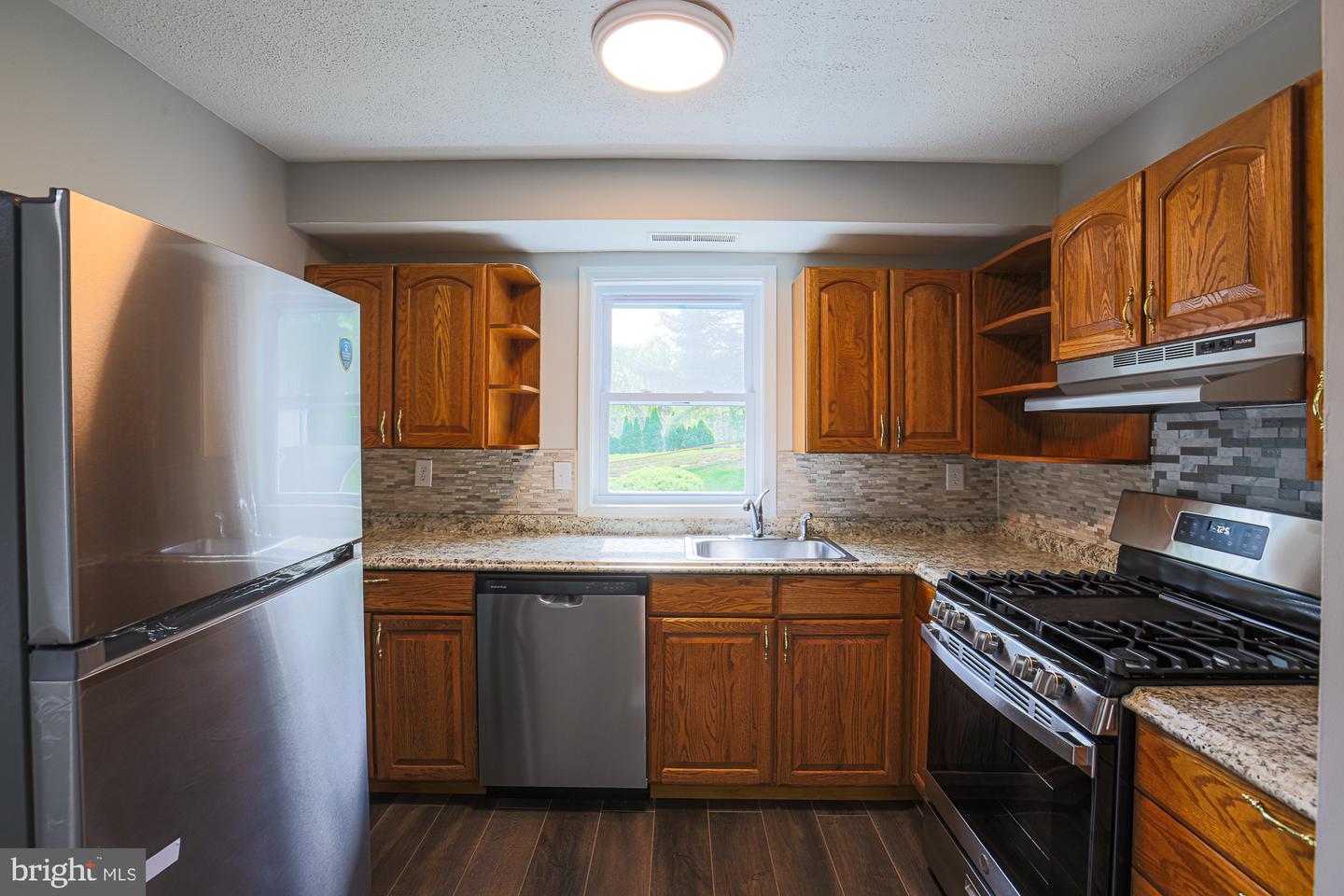 11908-g Tarragon Rd #g Property Photo 12