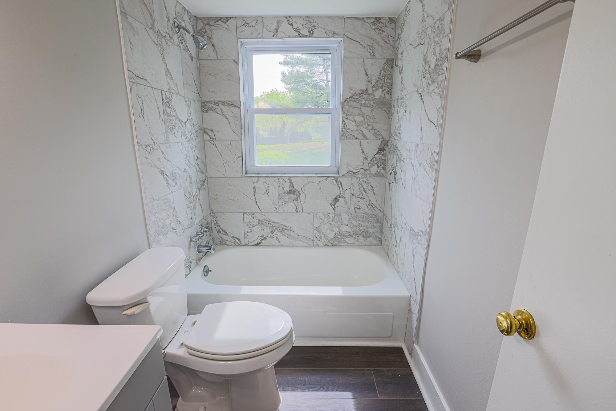11908-g Tarragon Rd #g Property Photo 17