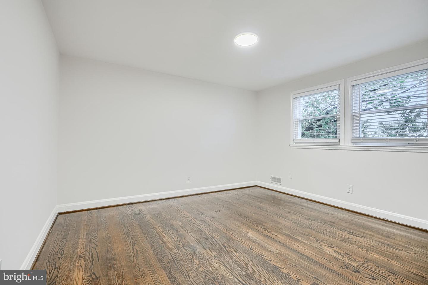 1418 N Forest Park Ave Property Photo 22