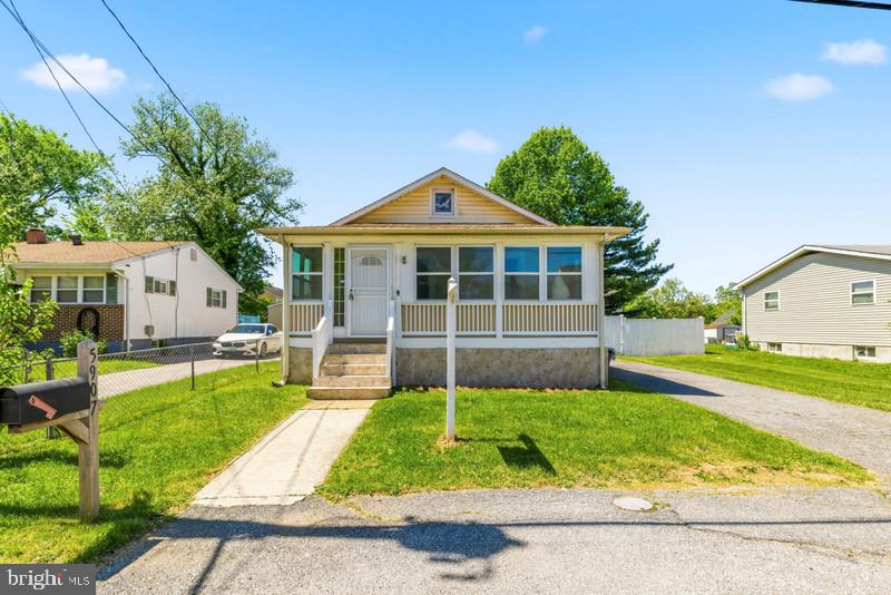 5907 QUEEN ANNE ST Property Photo 1
