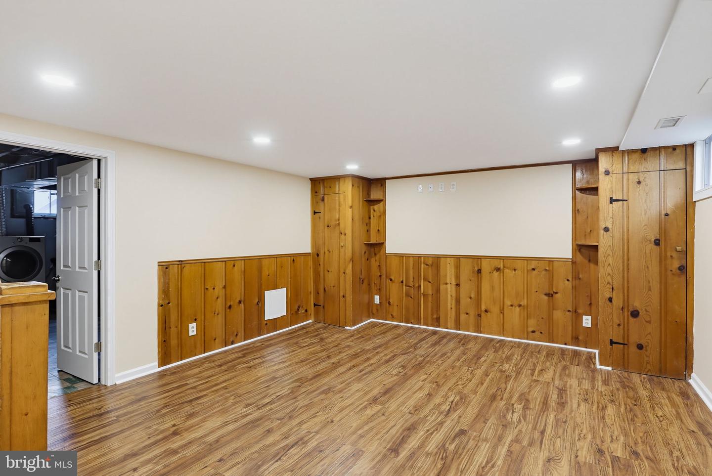332 Small Ct Property Photo 25