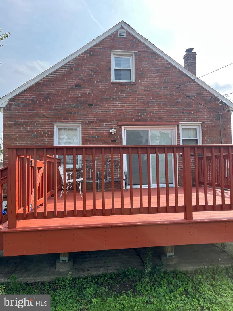 2704 Garnet Road Property Photo 20