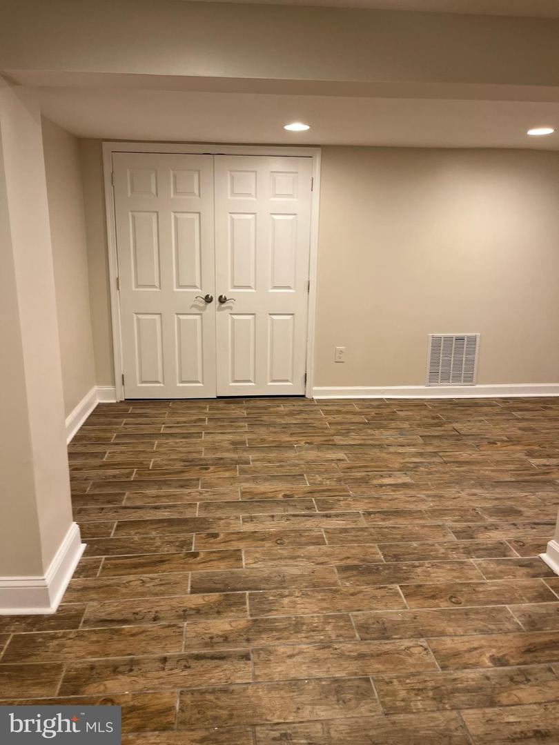 2704 Garnet Road Property Photo 46
