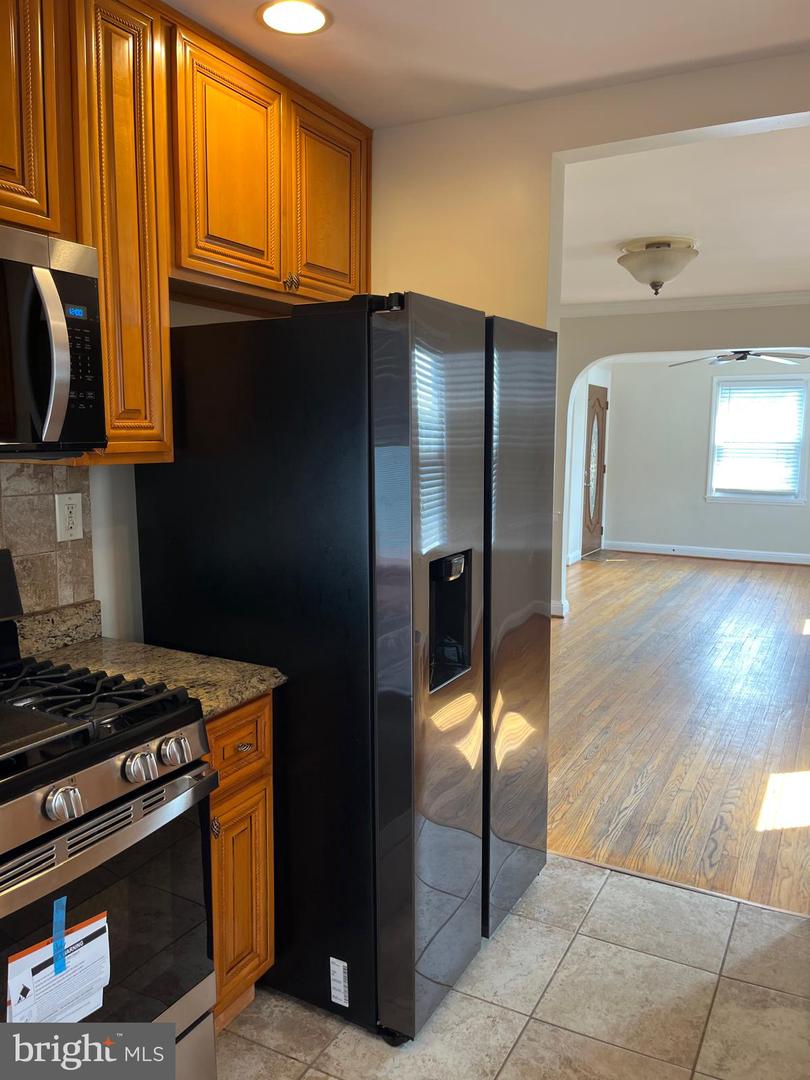 2704 Garnet Road Property Photo 54