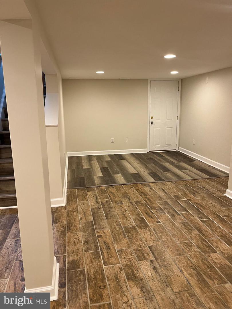 2704 Garnet Road Property Photo 55