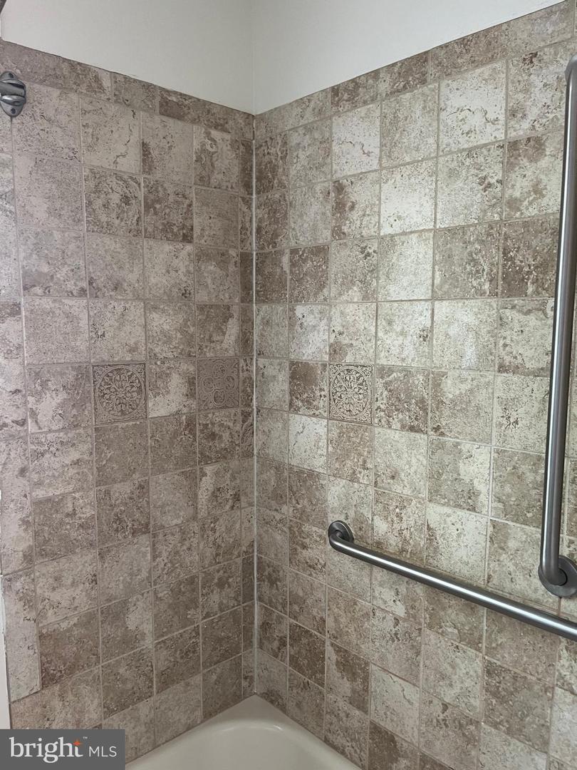 2704 Garnet Road Property Photo 71