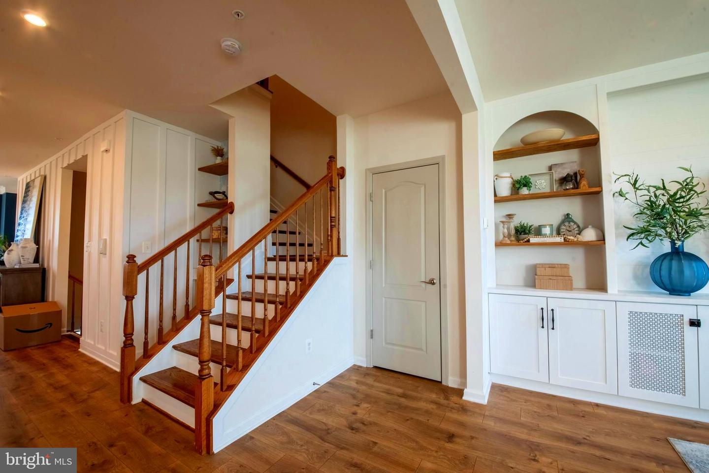 9453 James Macgowan Ln #428 Property Photo 22