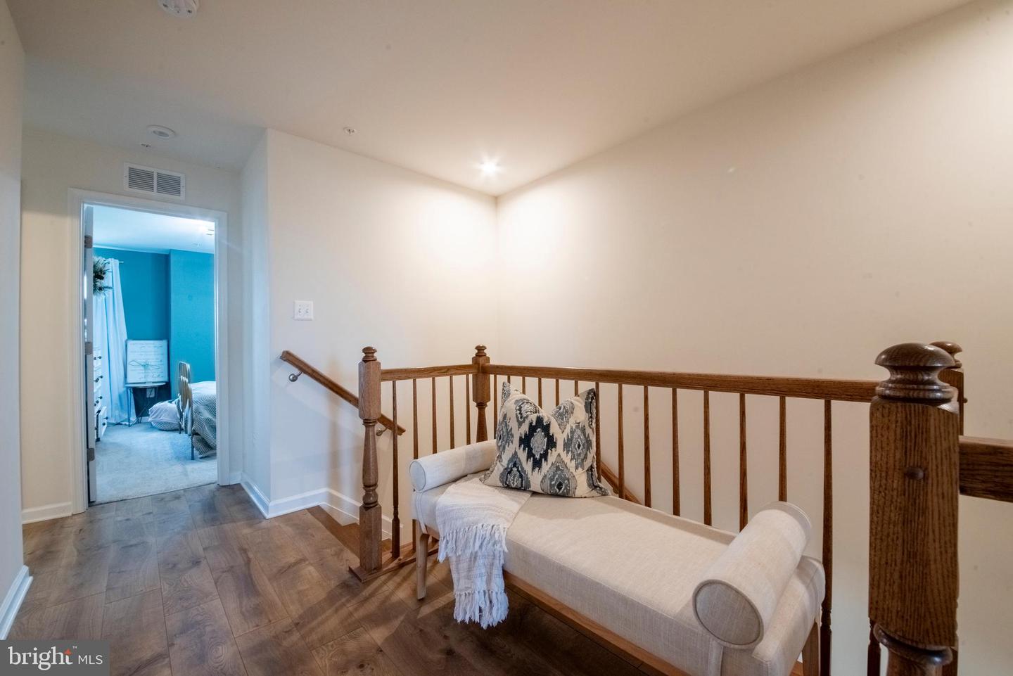 9453 James Macgowan Ln #428 Property Photo 27