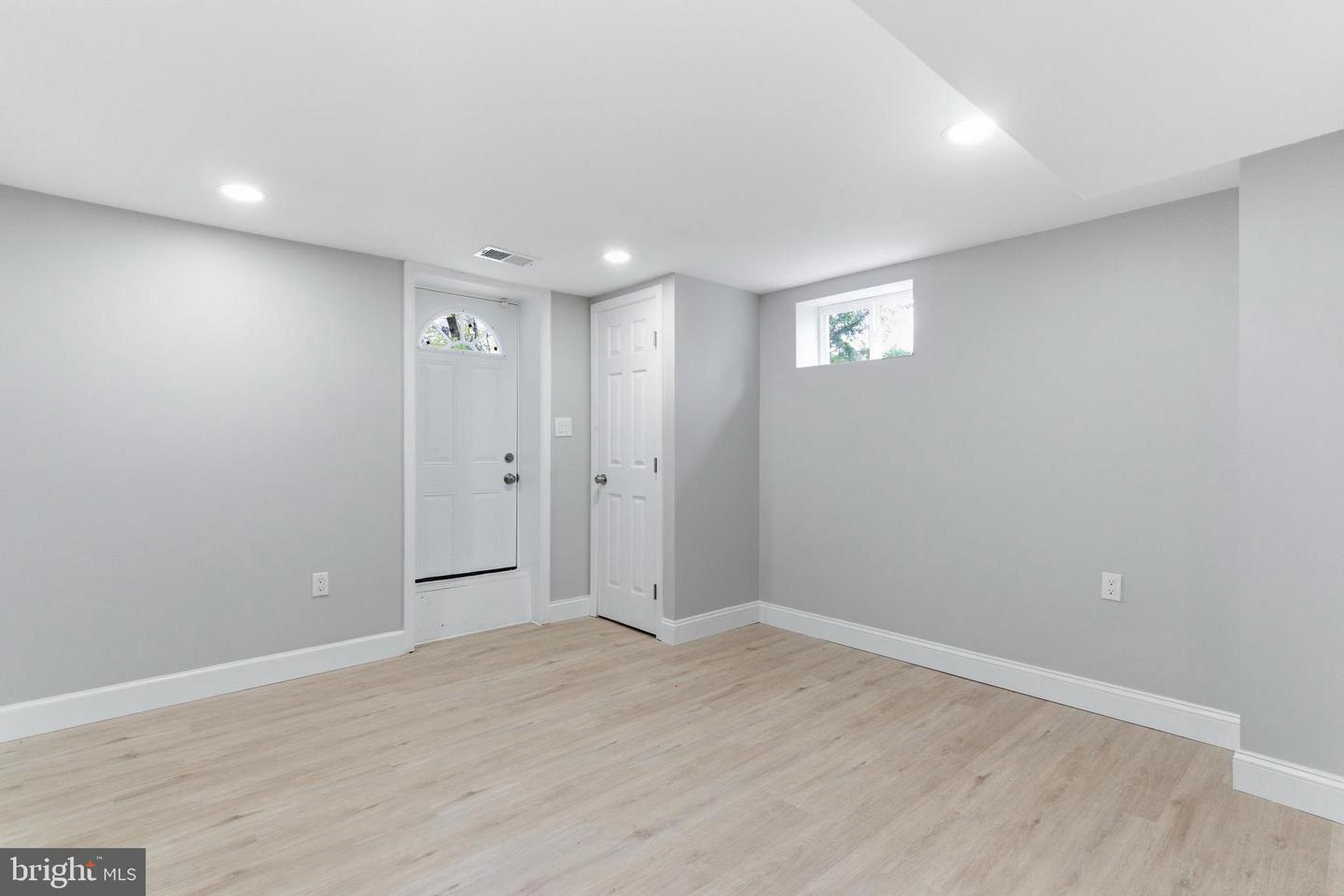 6039 Gwynn Oak Property Photo 26