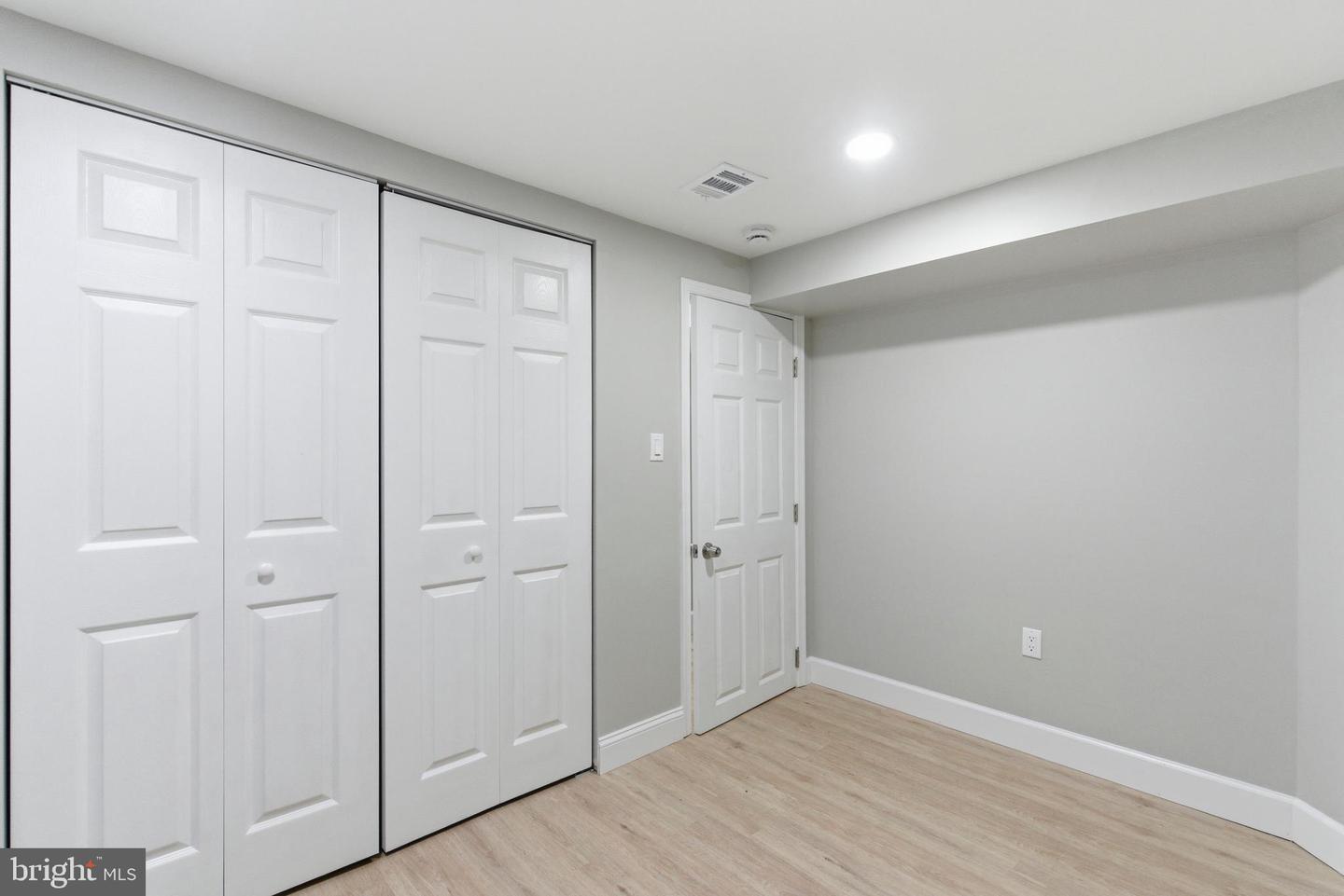 6039 Gwynn Oak Property Photo 28