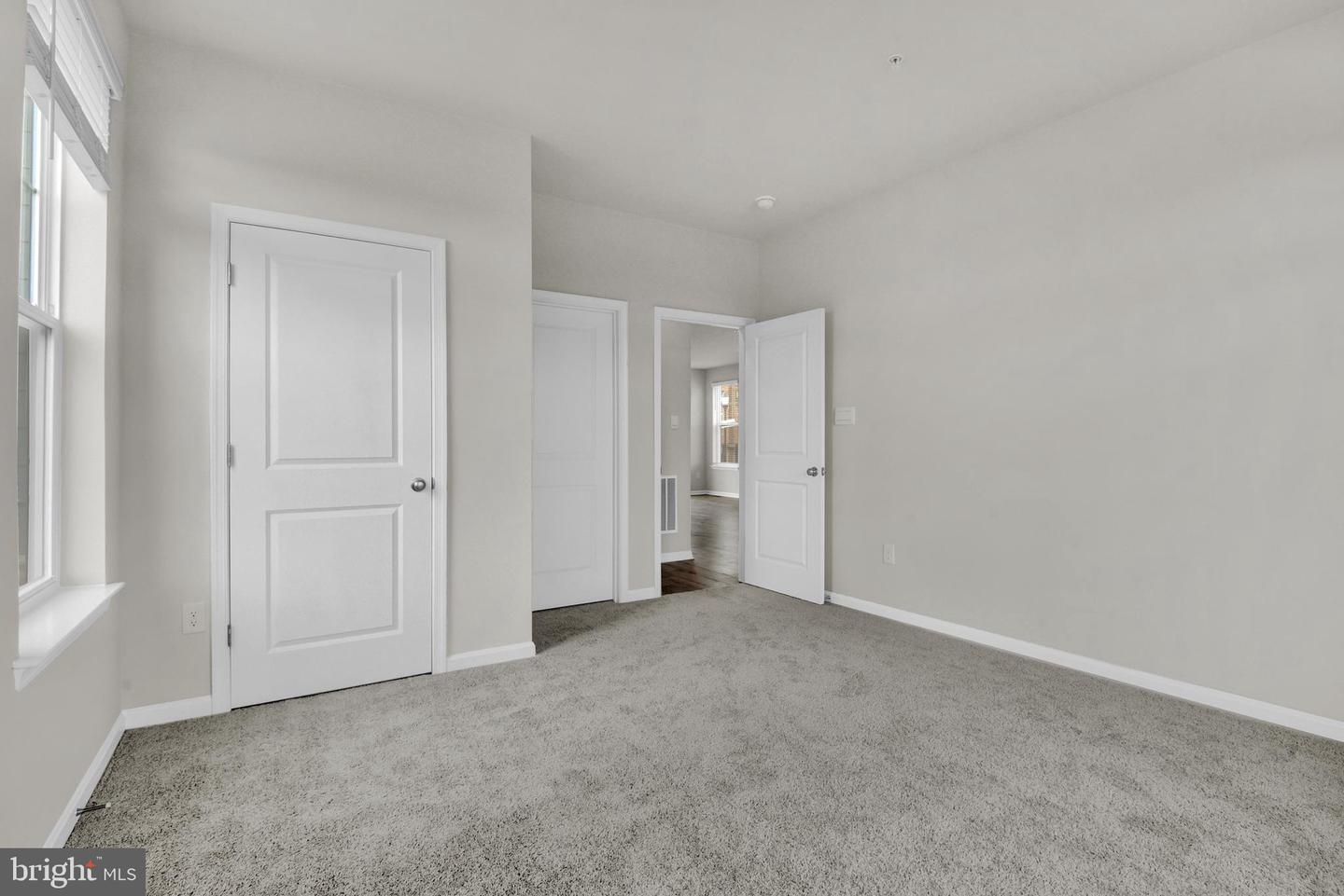 1193 Otter Point Ct Property Photo 10